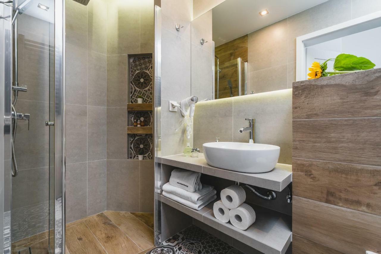 Liv Apartments Old Town 크라쿠프 외부 사진